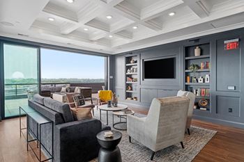 7Th floor sky lounge